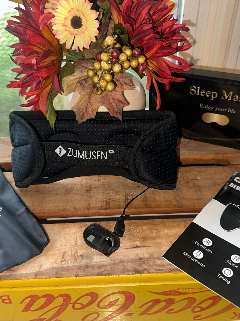Sleep Headphones, White Noise Bluetooth  Mask 3D Wireless Eye Mask with Timing - Picture 2 of 6